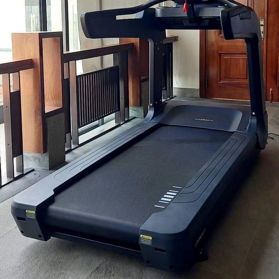 Insight Fitness RT5 Commercial Treadmill