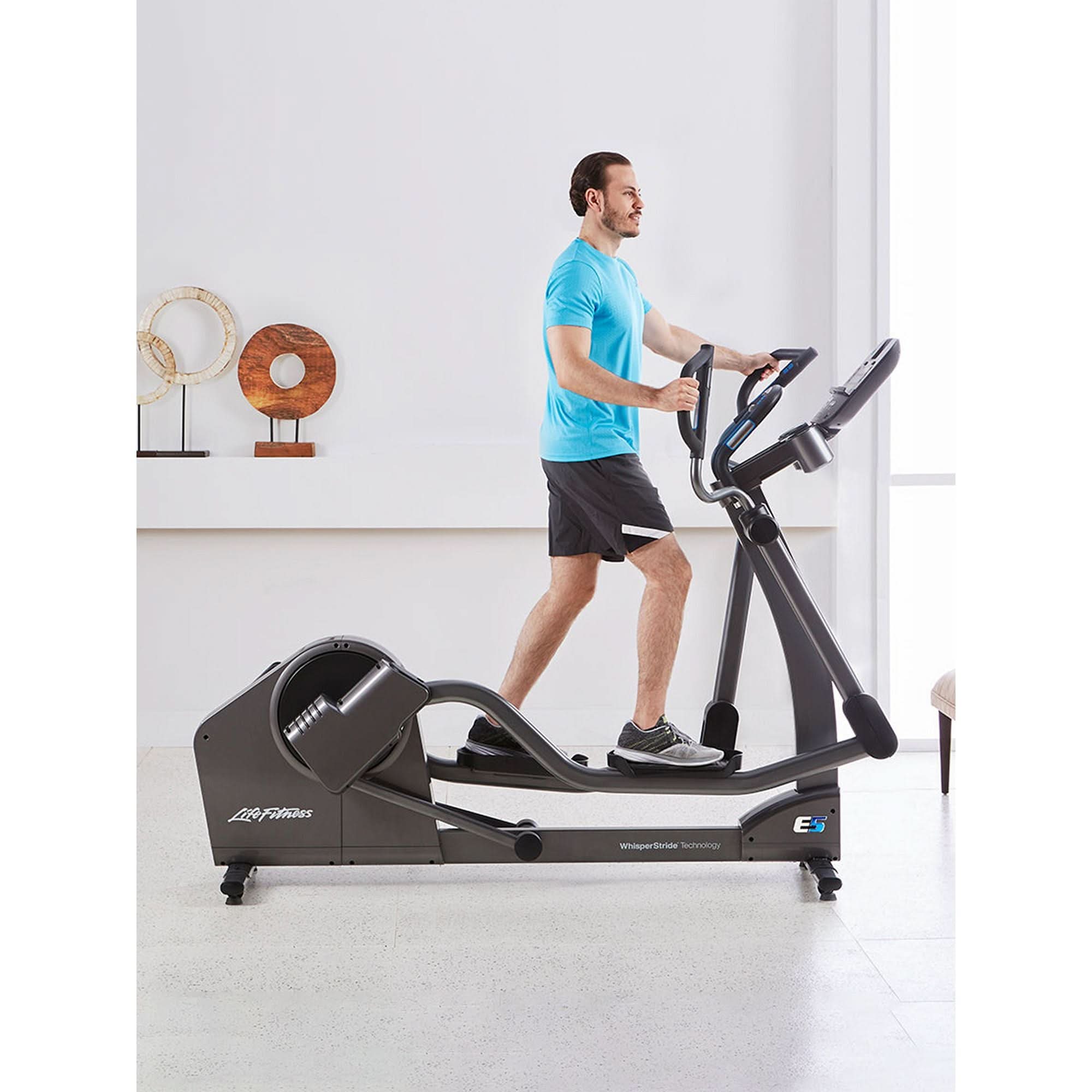 Life Fitness E5 Elliptical Cross Trainer
