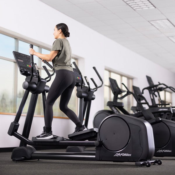 Life Fitness Aspire Cross-Trainer (Elliptical Trainer)