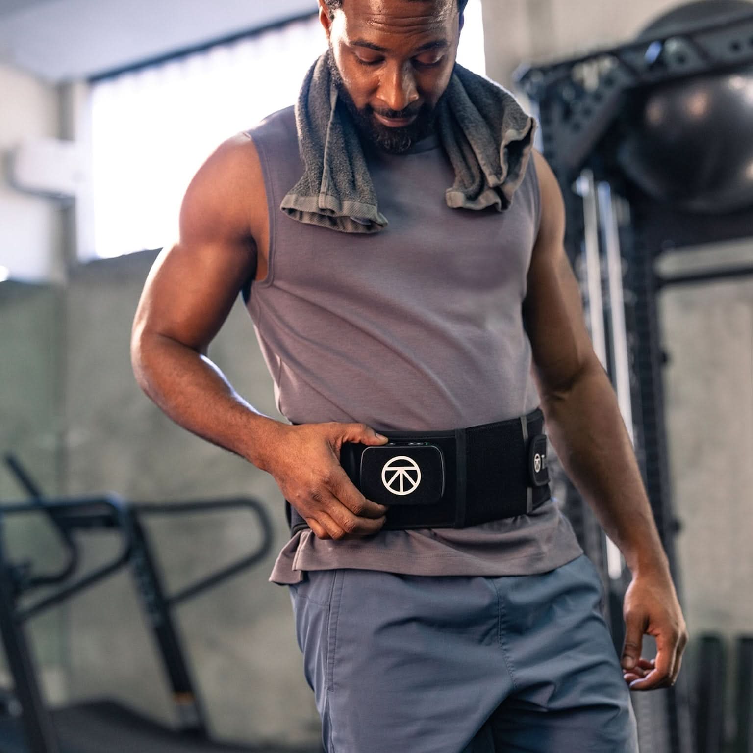 Therabody ThermBack LED – 4-in-1 Smart Back Therapy Wrap | Black