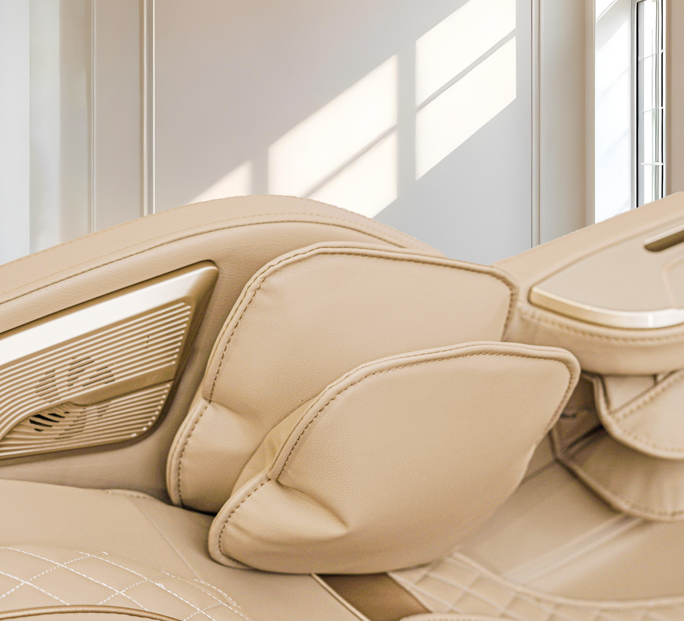Zero HealthCare Sapphire Massage Chair
