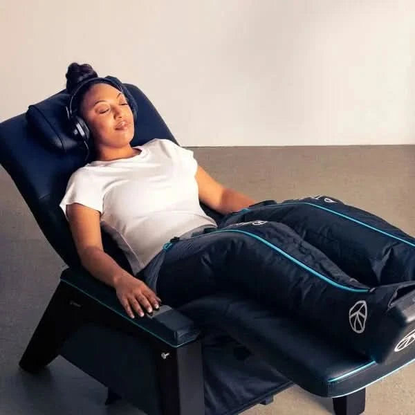 Therabody Lounger Black UAE | Zero Gravity Chair with TheraSound™