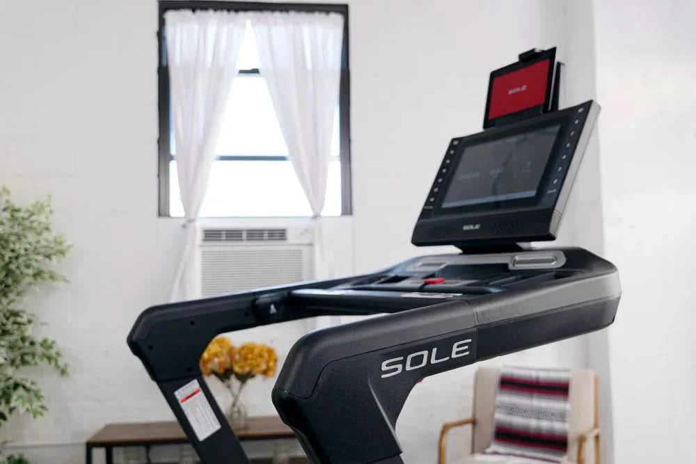 SOLE Fitness TT8 Treadmill