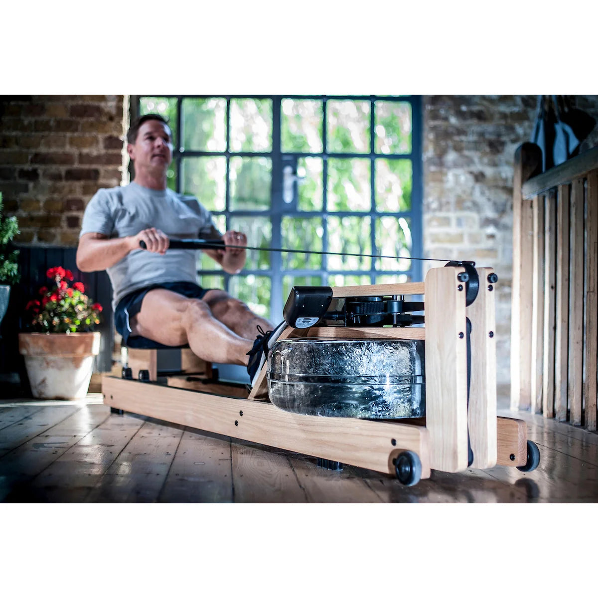 WaterRower Oak Rowing Machine With S4 Monitor