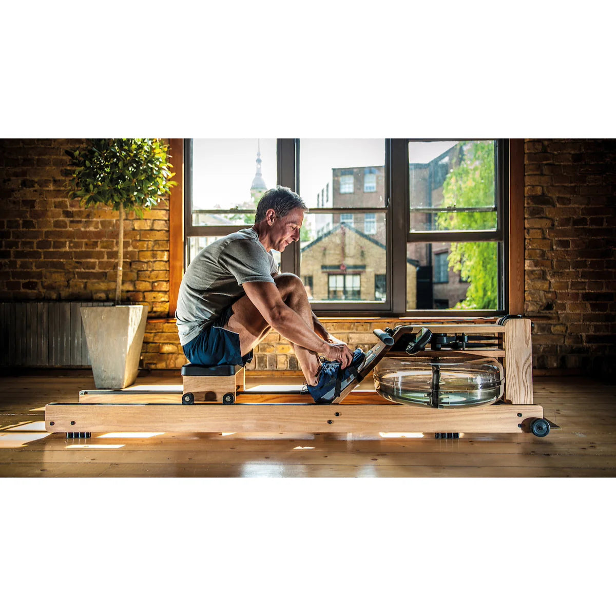 WaterRower Oak Rowing Machine With S4 Monitor