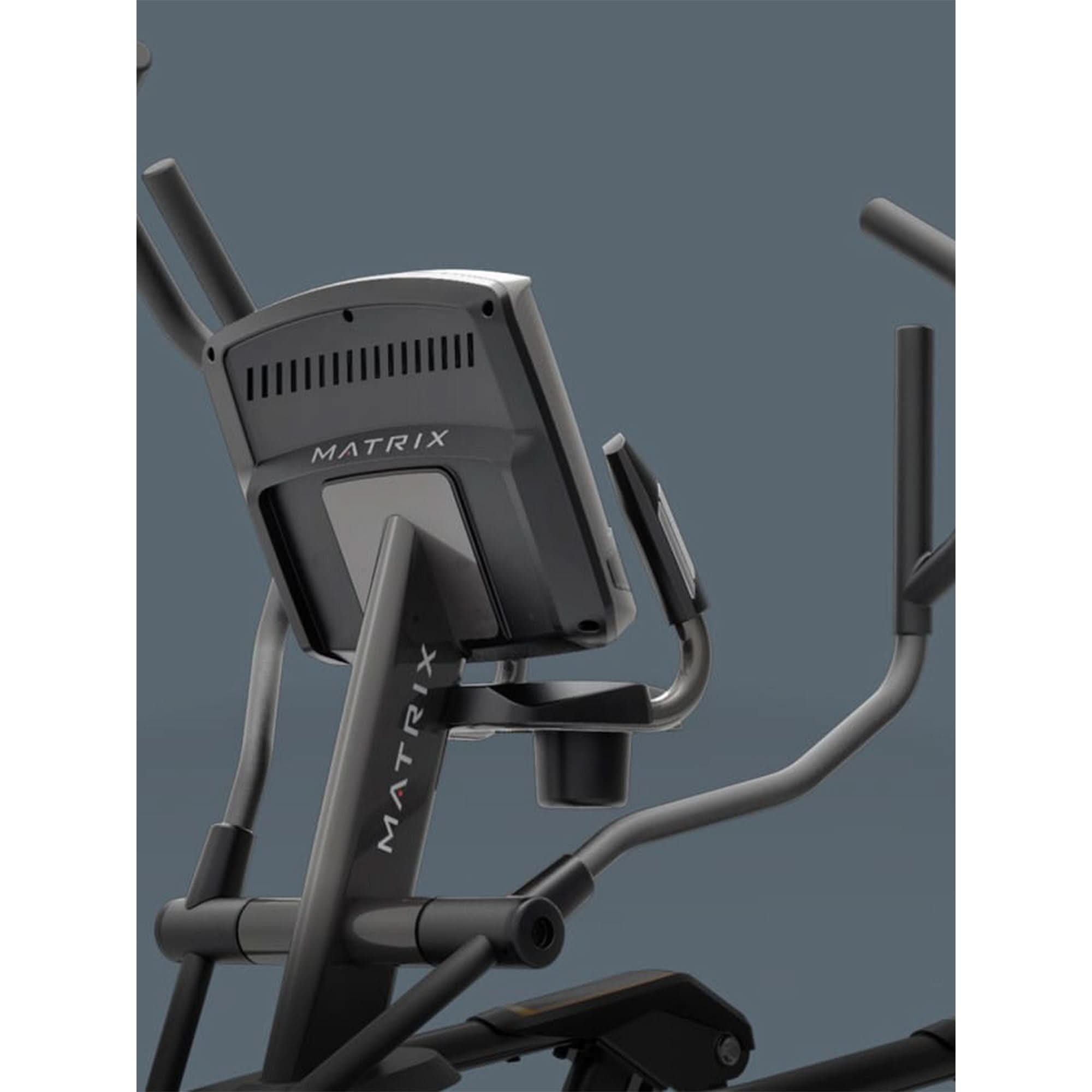 Matrix E50 Elliptical Cross Trainer