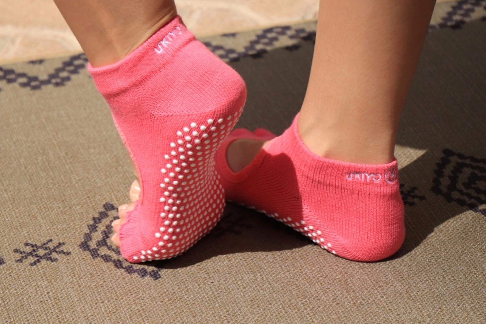 Ukiyo Open Toe Socks