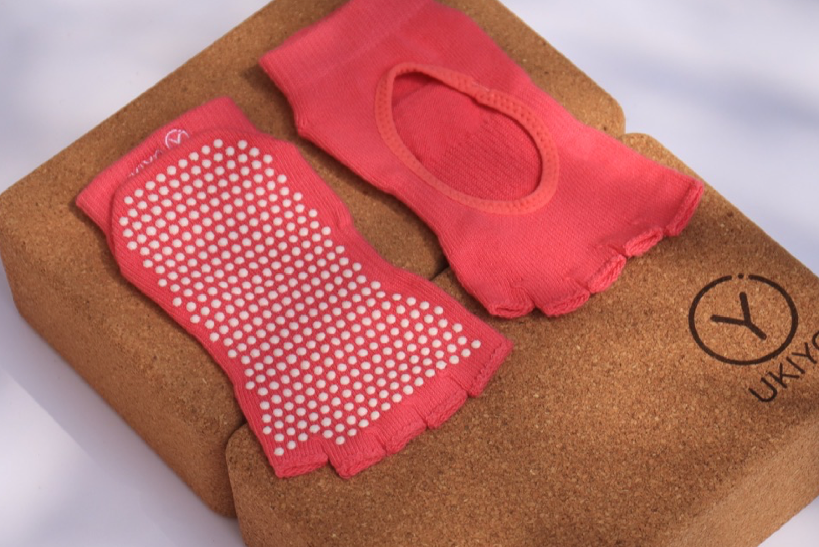 Ukiyo Open Toe Socks