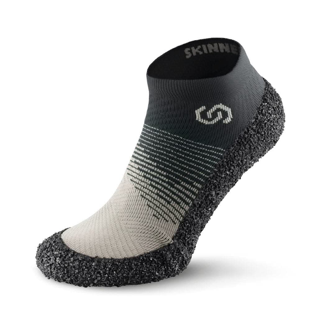 SKINNERS 2.0 Adults Minimalist Footwear - Ivory XXL-(EUR 47-48)