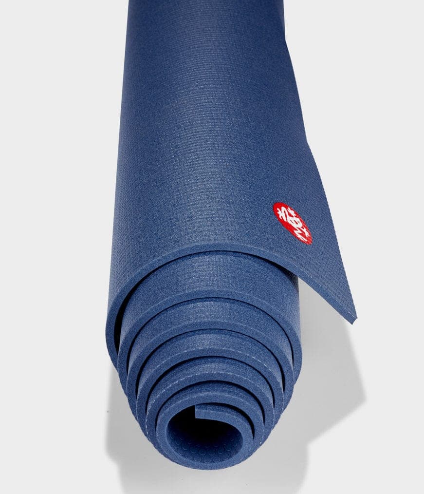 Manduka Pro™ 85" (215 cm) Yoga Mat, 6mm - Athletix.ae