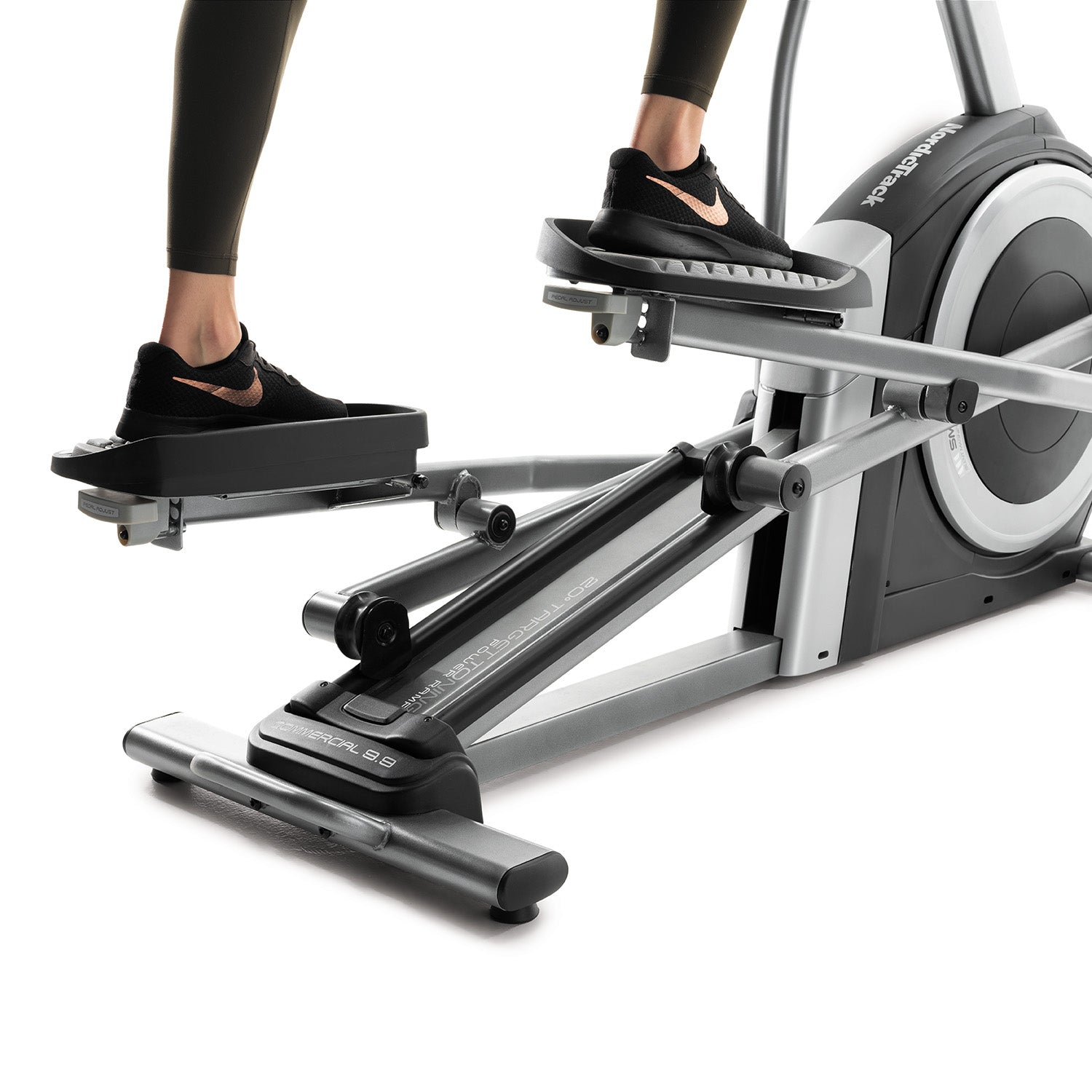 NordicTrack Commercial 9.9 Elliptical Crosstrainer
