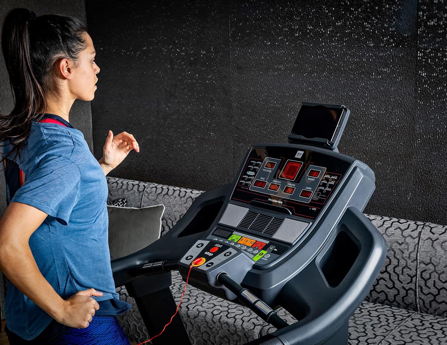 BH Fitness, 3.5 HP RC Magna Treadmill,  G6509I