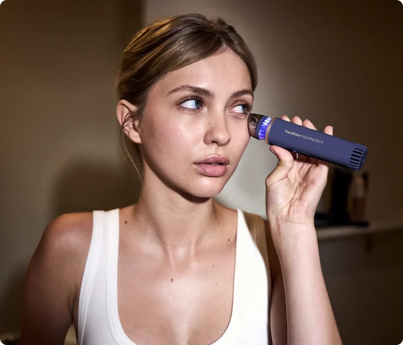 TheraFace Depuffing Wand | Hot & Cold Therapy for Dark Circles & Radiance
