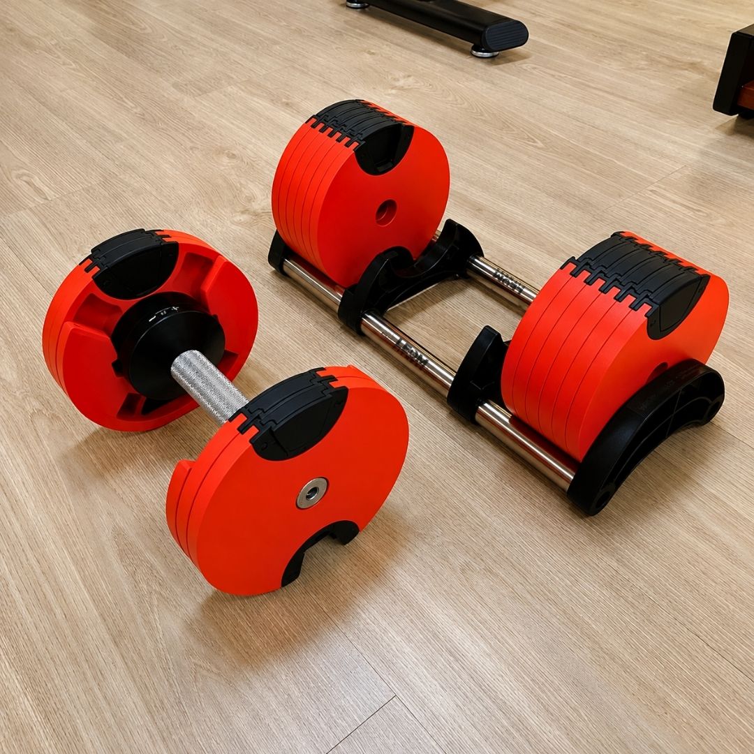 Leom Fitness Adjustable Dumbbells, 2kg to 32kg, Pair (Red)