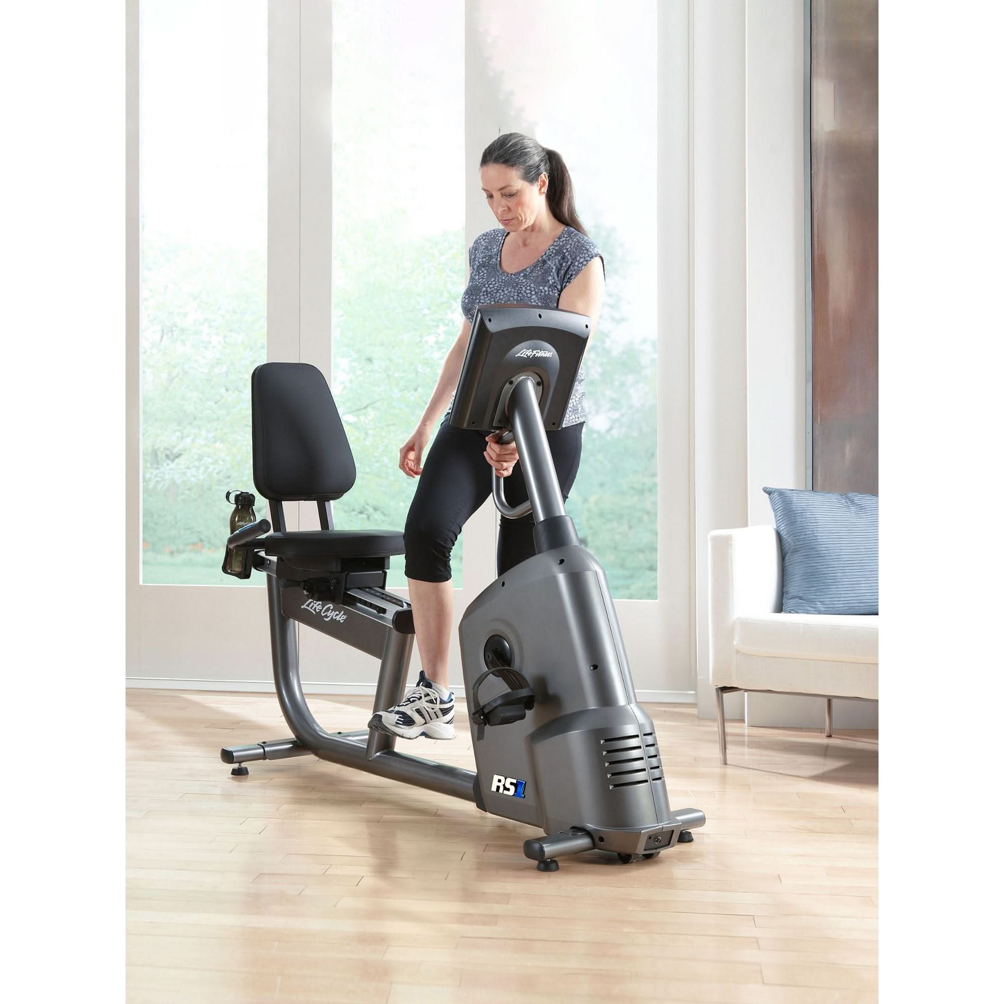 Life Fitness RS1 Recumbent Bike