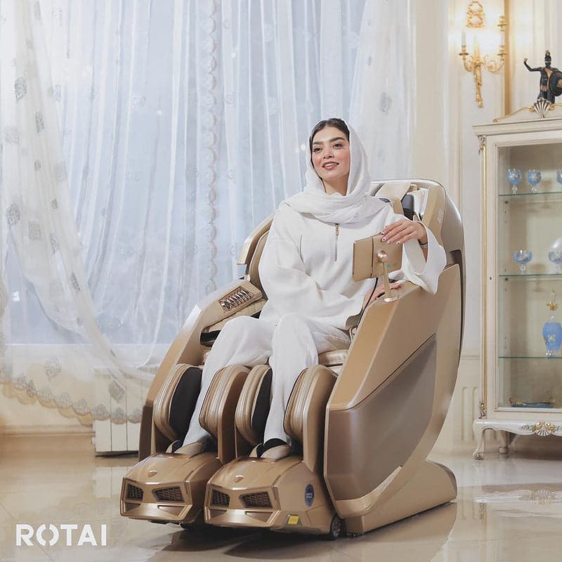 Rotai Robotic Revolution Massage Chair (Sleek Golden)