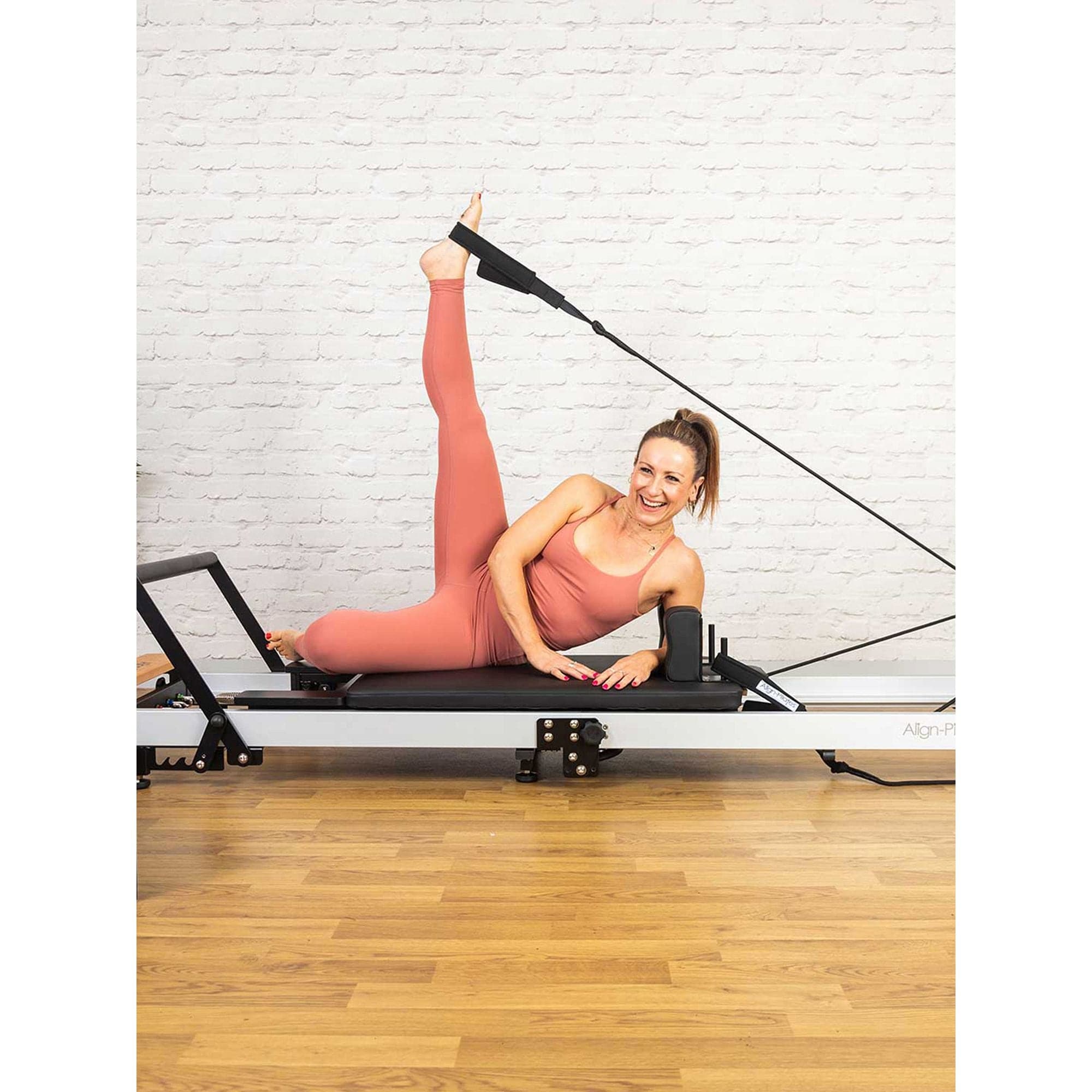 Align-Pilates F3 Folding Pilates Reformer