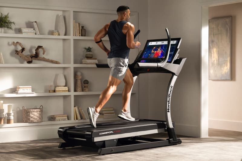 NordicTrack Commercial X32i Incline Trainer, iFit Enabled - Athletix.ae