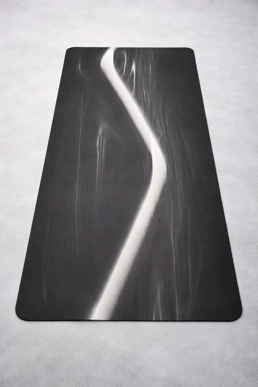 Liftdex Yoga Mat Lifestyle – Premium Non-Slip Fitness & Yoga Mat