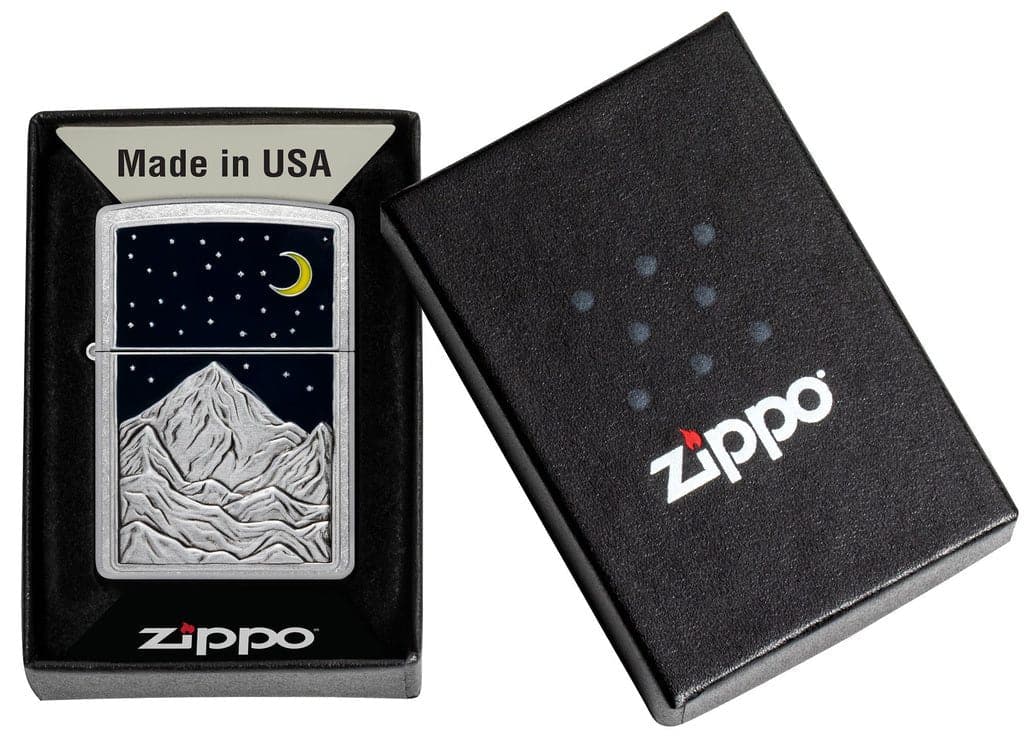 Zippo 48632 207 Mountain Emblem Street Chrome Windproof Lighter - OUTBACK