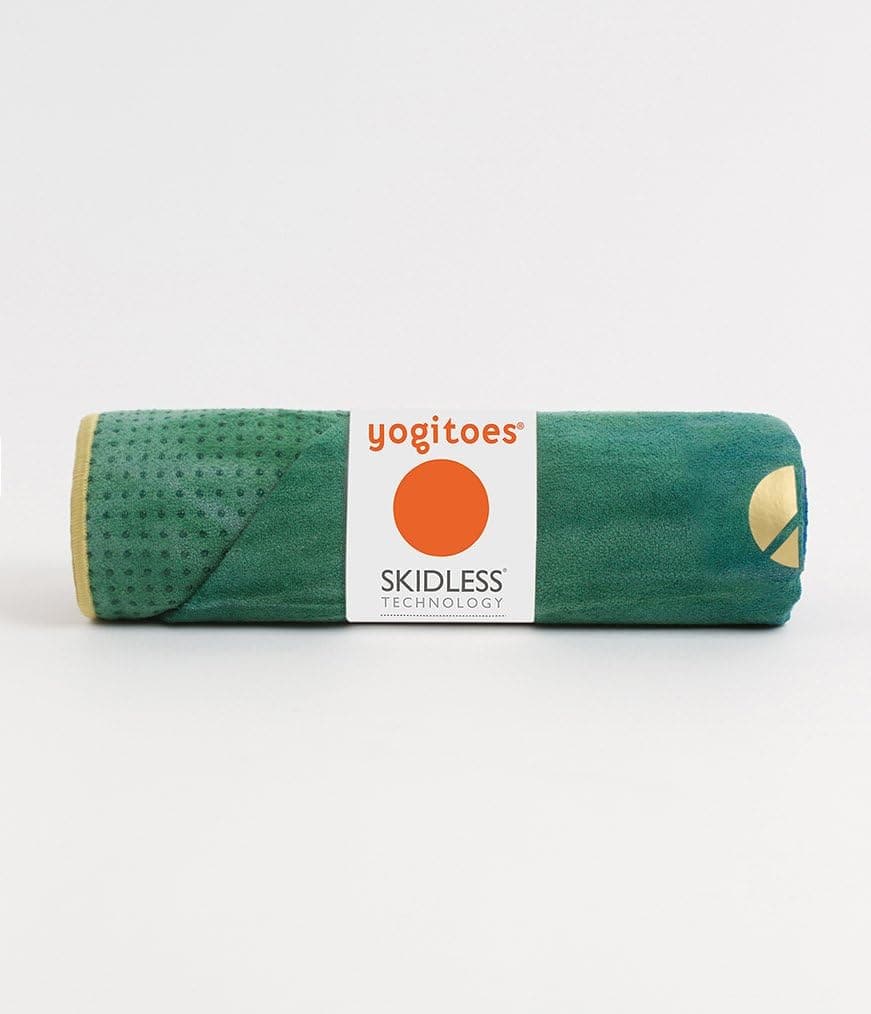 Manduka Yogitoes® Skidless Yoga Mat Towel - Athletix.ae