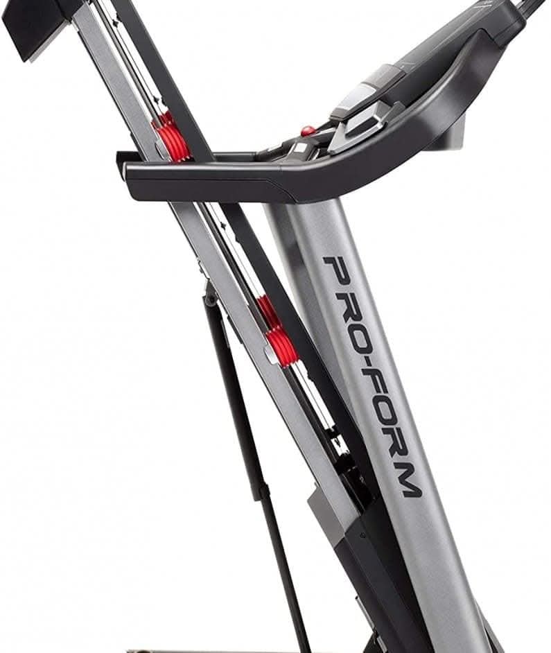 SWLLC ProForm 2.75 HP Performance 600i Treadmill